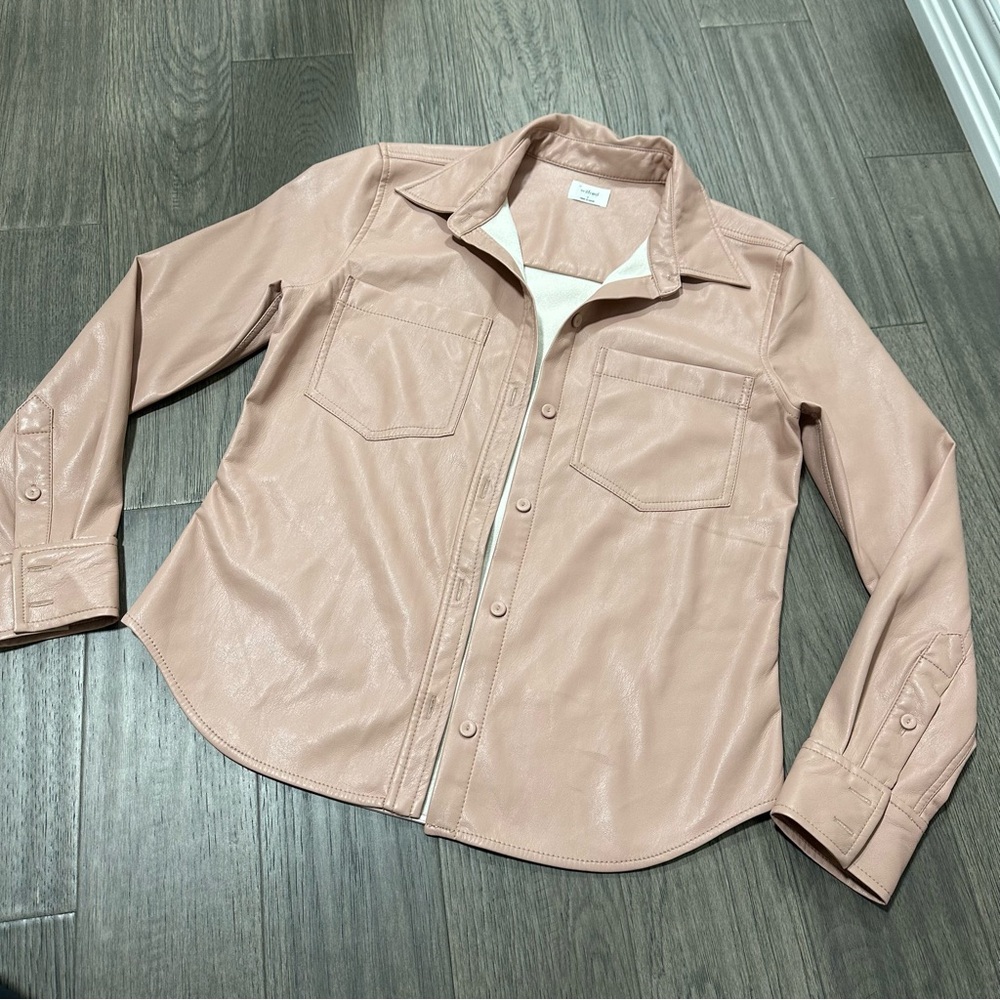 Aritzia Wilfred Shirt Jacket Vegan Leather Pink Tan Sz S